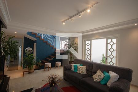 Sala 1 de casa à venda com 7 quartos, 319m² em Vila Maria Alta, São Paulo