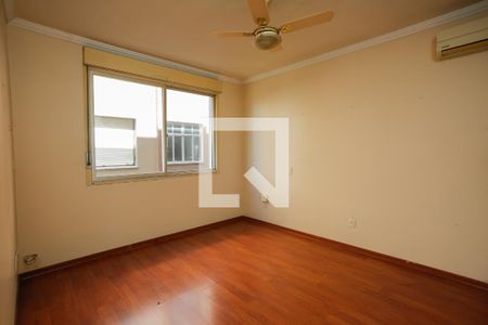 Sala de apartamento à venda com 2 quartos, 58m² em Vila Jardim, Porto Alegre