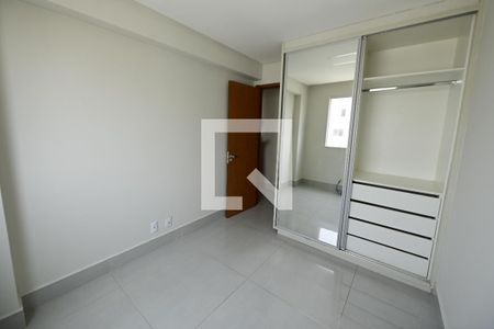 Quarto 1 de apartamento para alugar com 3 quartos, 70m² em Jardim Maria Inês, Aparecida de Goiânia