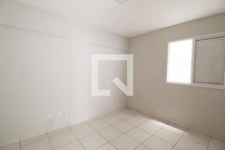 Quarto 2 de apartamento para alugar com 2 quartos, 44m² em Nova Uberlândia, Uberlândia