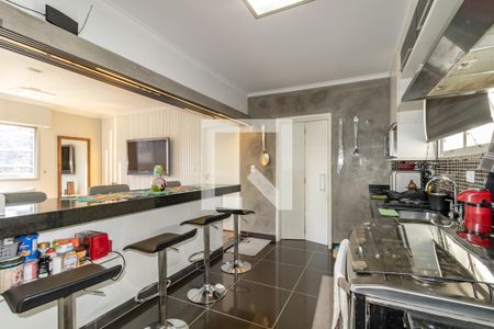 Cozinha de apartamento para alugar com 3 quartos, 220m² em Vila Olímpia, São Paulo