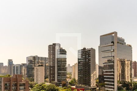 Quarto 1 de apartamento para alugar com 3 quartos, 220m² em Vila Olímpia, São Paulo