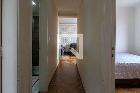 corredor para os cômodos_2 de apartamento à venda com 3 quartos, 74m² em Vila Moinho Velho, São Paulo