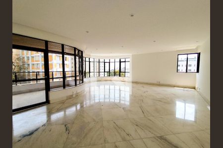 Apartamento para alugar com 4 quartos, 240m² em Serra, Belo Horizonte