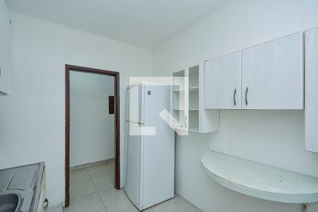 Cozinha de casa para alugar com 3 quartos, 472m² em Jardim Consorcio, São Paulo