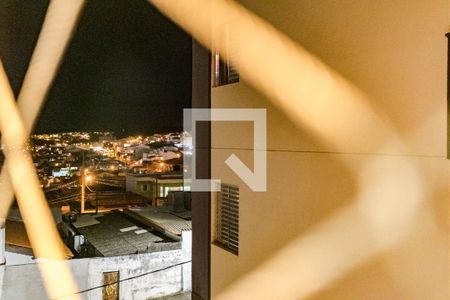 Sacada - Vista de apartamento para alugar com 2 quartos, 60m² em Cezar de Souza, Mogi das Cruzes