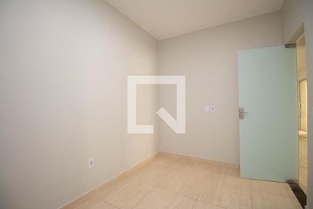 Quarto de casa para alugar com 2 quartos, 70m² em Taguatinga Norte (taguatinga), Brasília