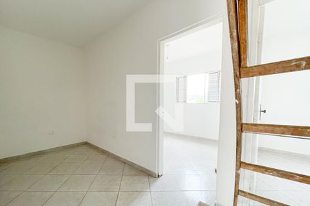 Acesso - Quartos de casa para alugar com 2 quartos, 60m² em Vila Netuno, São Bernardo do Campo