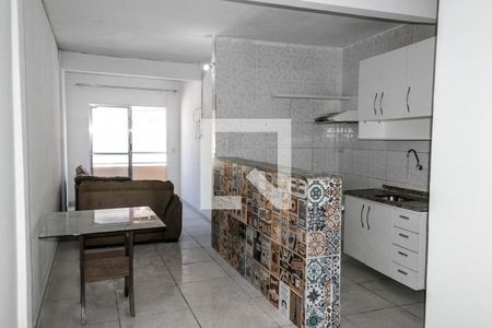 Sala de casa para alugar com 2 quartos, 74m² em São Cristóvão, Salvador