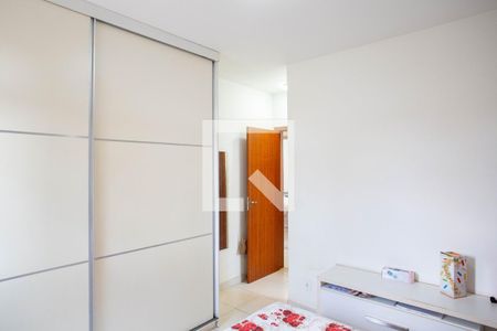 Suíte de apartamento à venda com 4 quartos, 180m² em Esplanada, Belo Horizonte