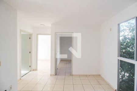 Sala de apartamento para alugar com 2 quartos, 49m² em Rocha Sobrinho, Mesquita