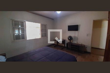 Casa à venda com 400m², 3 quartos e 4 vagas Casa à venda com 400m², 3 quartos e 4 vagasQuarto 3