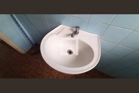 Casa à venda com 400m², 3 quartos e 4 vagas Casa à venda com 400m², 3 quartos e 4 vagasEdícula