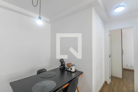 Sala/Cozinha de apartamento à venda com 1 quarto, 37m² em Vila Graciosa, São Paulo