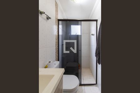 Banheiro de apartamento para alugar com 2 quartos, 55m² em Ponte Grande, Guarulhos