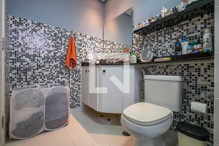 Suíte 1 - Banheiro de apartamento à venda com 2 quartos, 65m² em Jardim Paulista, São Paulo