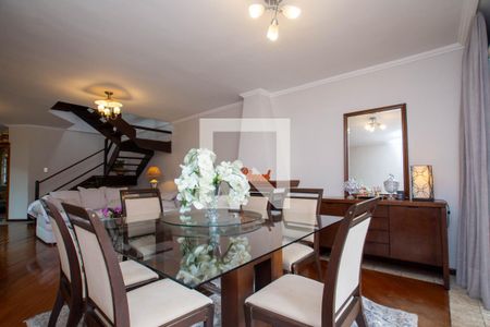 Sala de casa à venda com 4 quartos, 403m² em Vila Galvão, Guarulhos