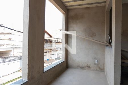 Varanda de casa à venda com 2 quartos, 100m² em Jardim Laguna, Contagem