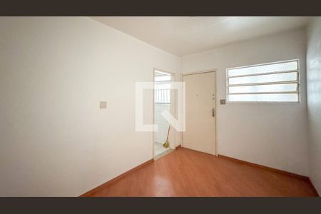 Sala de apartamento para alugar com 1 quarto, 50m² em Aclimação, São Paulo