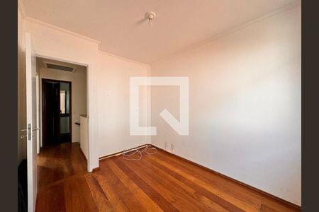 Quarto 1 de casa de condomínio à venda com 3 quartos, 110m² em Vila Metalúrgica, Santo André