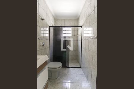 Banheiro de casa para alugar com 1 quarto, 44m² em Jardim Matarazzo, São Paulo