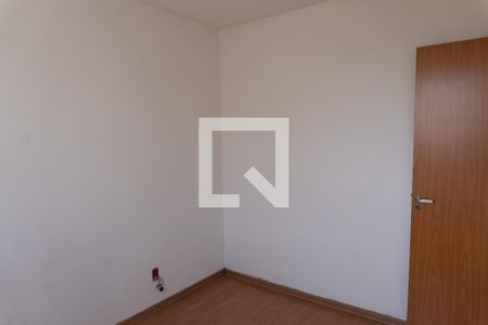 quarto 2 de apartamento para alugar com 2 quartos, 44m² em Chacaras Reunidas Santa Terezinha, Contagem