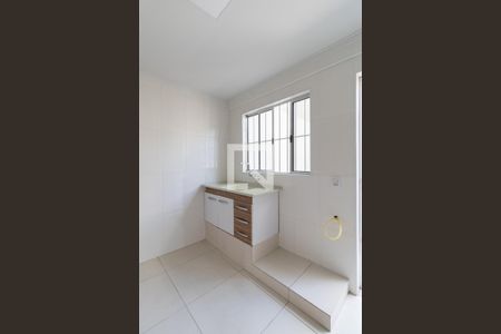 Sala e Cozinha de casa para alugar com 1 quarto, 30m² em Jardim Matarazzo, São Paulo