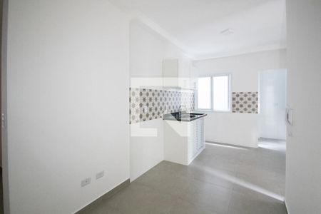 Sala e Cozinha  de apartamento para alugar com 2 quartos, 42m² em Vila Maria, São Paulo