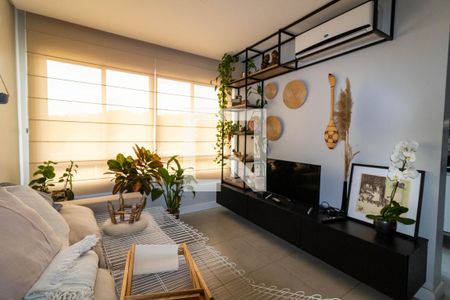 Sala de apartamento à venda com 2 quartos, 56m² em Ipanema, Porto Alegre