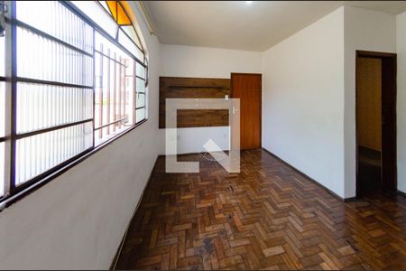 Sala de apartamento para alugar com 3 quartos, 85m² em Nova Suíça, Belo Horizonte