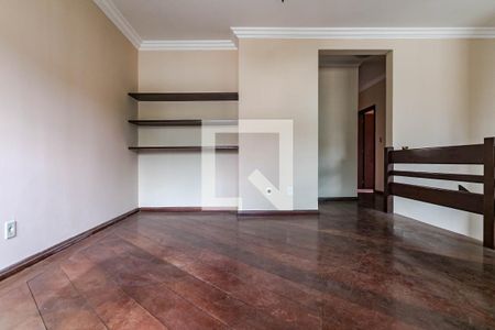 Sala de casa para alugar com 4 quartos, 400m² em Vila Oliveira, Mogi das Cruzes