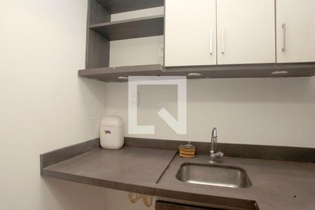 Cozinha de kitnet/studio à venda com 1 quarto, 27m² em Centro Histórico, Porto Alegre