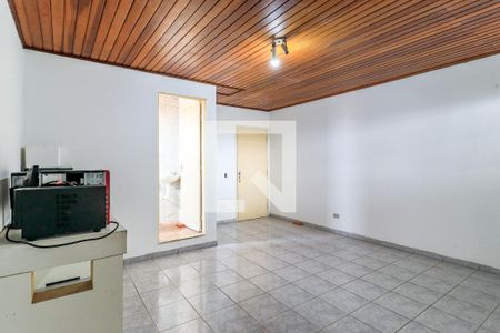 Sala/Quarto de casa para alugar com 1 quarto, 45m² em Parque Maria Helena, São Paulo