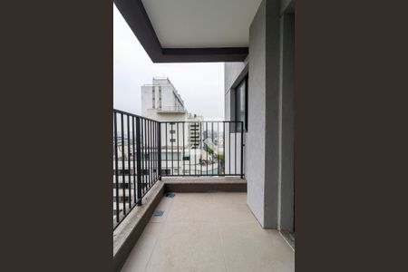 Varanda de kitnet/studio para alugar com 0 quarto, 26m² em Campo Belo, São Paulo