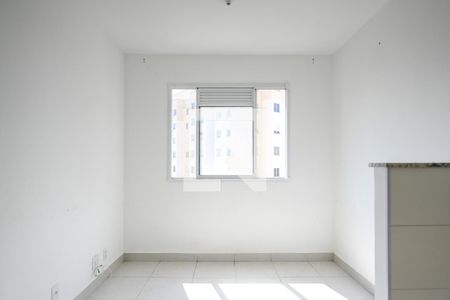 Apartamento para alugar com 2 quartos, 33m² em Parque Fongaro, São Paulo