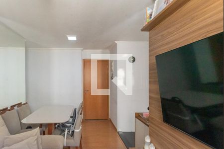 Sala de apartamento à venda com 2 quartos, 47m² em Parque Industrial, Campinas