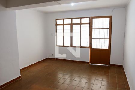 sala de casa para alugar com 3 quartos, 140m² em Santo Antônio, Osasco