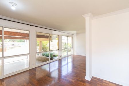 Sala de casa à venda com 4 quartos, 500m² em Continental, Osasco