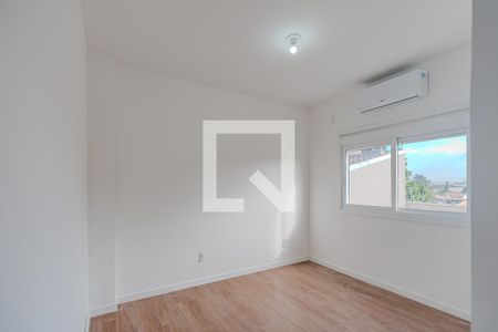 Quarto 2 de apartamento para alugar com 2 quartos, 65m² em Medianeira, Porto Alegre