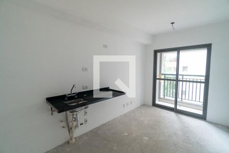 Sala/Cozinha de kitnet/studio à venda com 1 quarto, 28m² em Jardim Prudência, São Paulo