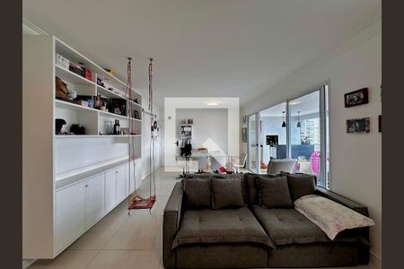 Sala de apartamento para alugar com 3 quartos, 134m² em Santo Amaro, São Paulo