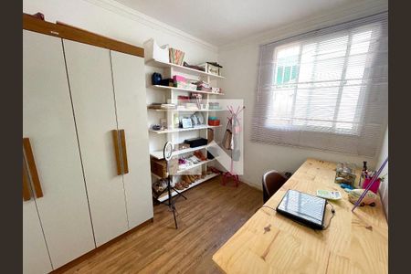 Quarto 1 de apartamento à venda com 2 quartos, 60m² em Cardoso, Contagem