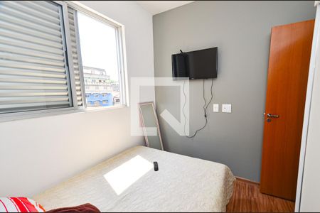 Quarto 1 de apartamento à venda com 3 quartos, 65m² em Ana Lúcia, Belo Horizonte