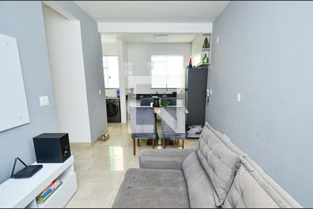 Sala de apartamento à venda com 3 quartos, 65m² em Ana Lúcia, Belo Horizonte