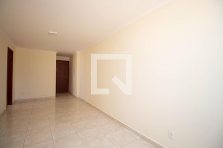 Sala de apartamento para alugar com 3 quartos, 60m² em Qr 406, Brasília