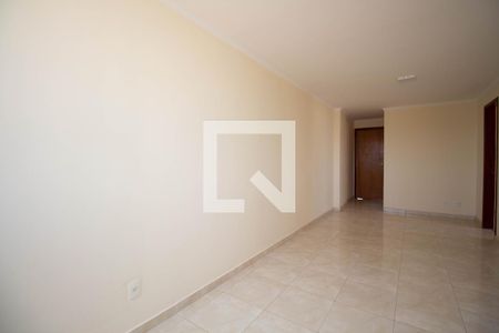 Sala de apartamento para alugar com 3 quartos, 60m² em Qr 406, Brasília