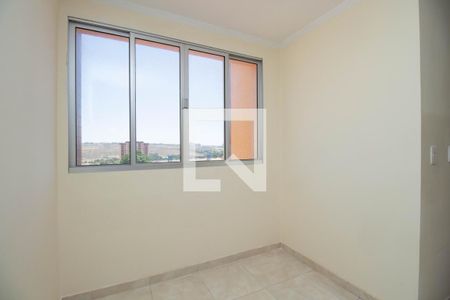 Sala de apartamento para alugar com 3 quartos, 60m² em Qr 406, Brasília