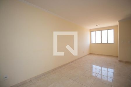 Sala de apartamento para alugar com 3 quartos, 60m² em Qr 406, Brasília