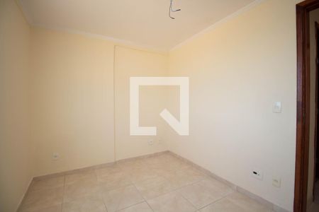 Quarto 1 de apartamento para alugar com 3 quartos, 60m² em Qr 406, Brasília