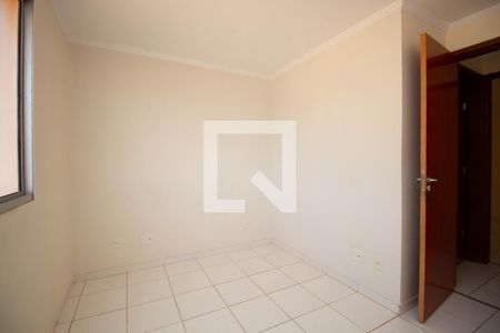 Quarto 1 de apartamento para alugar com 2 quartos, 57m² em Qr 406, Brasília